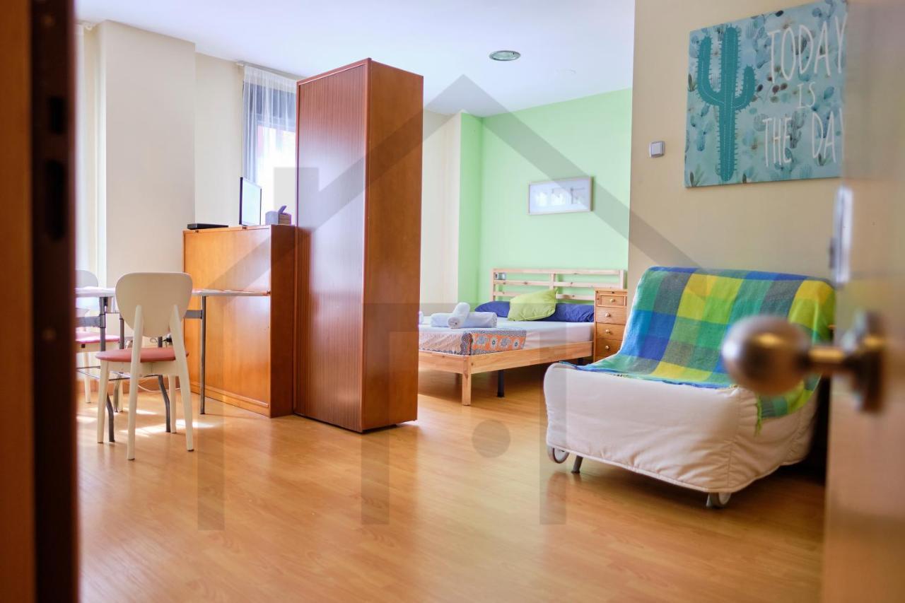 Loft En Oviedo - Ideal Para 3 Personas Exterior photo